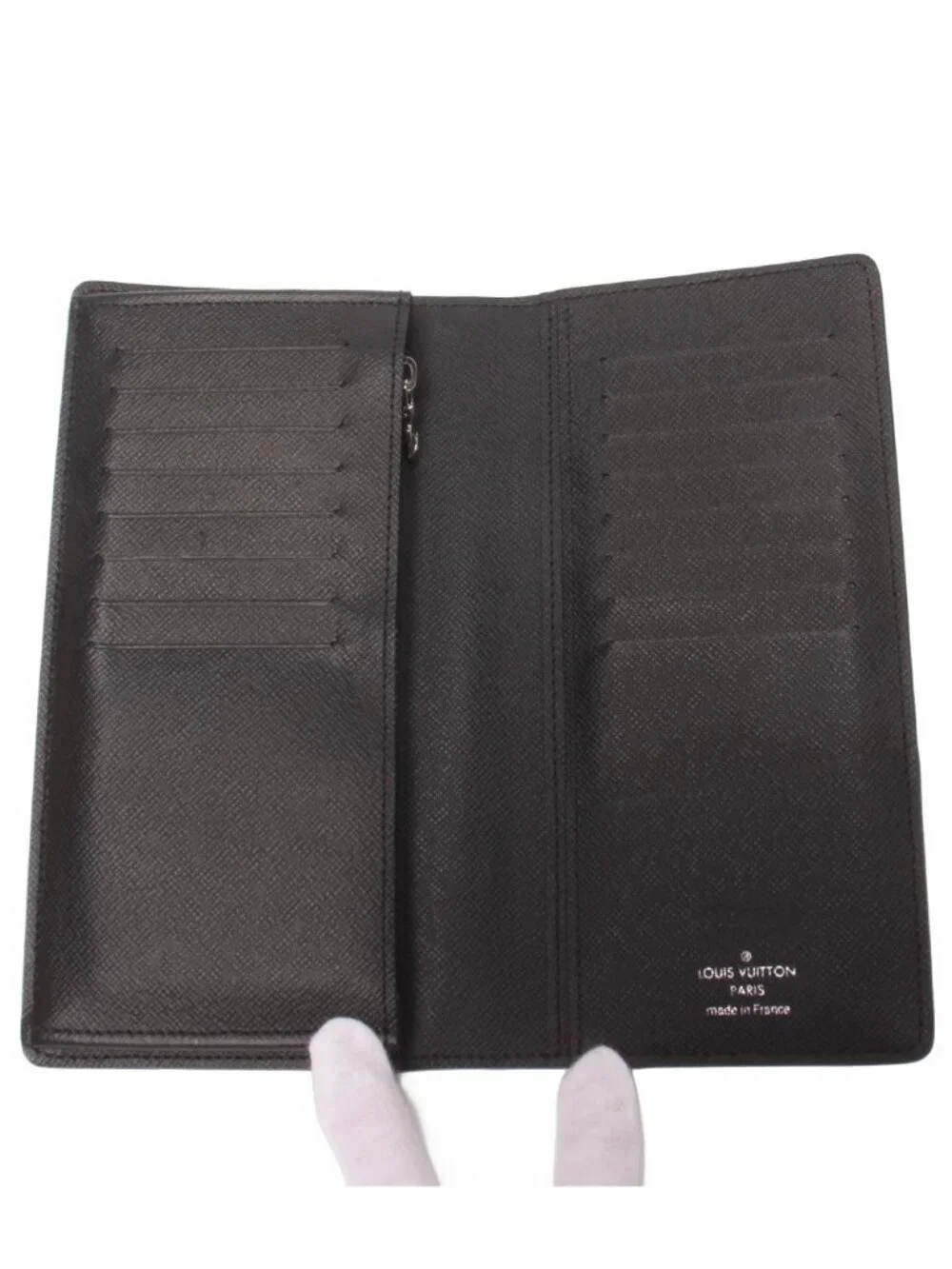 Louis Vuitton Wallet Portefeuille Brazza Taiga